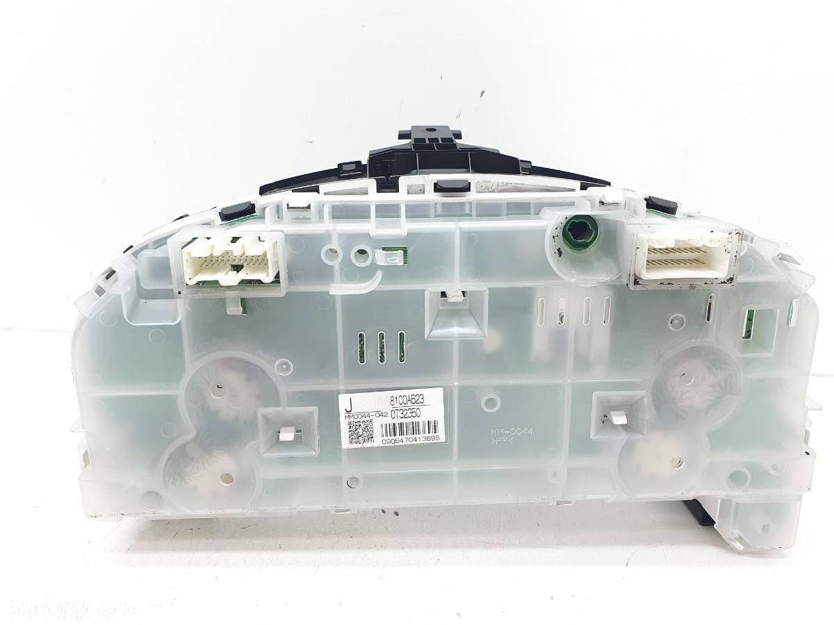 LICZNIK ZEGARY MITSUBISHI PAJERO IV 3.2 D EU AUTOMAT 8100A623 - 6