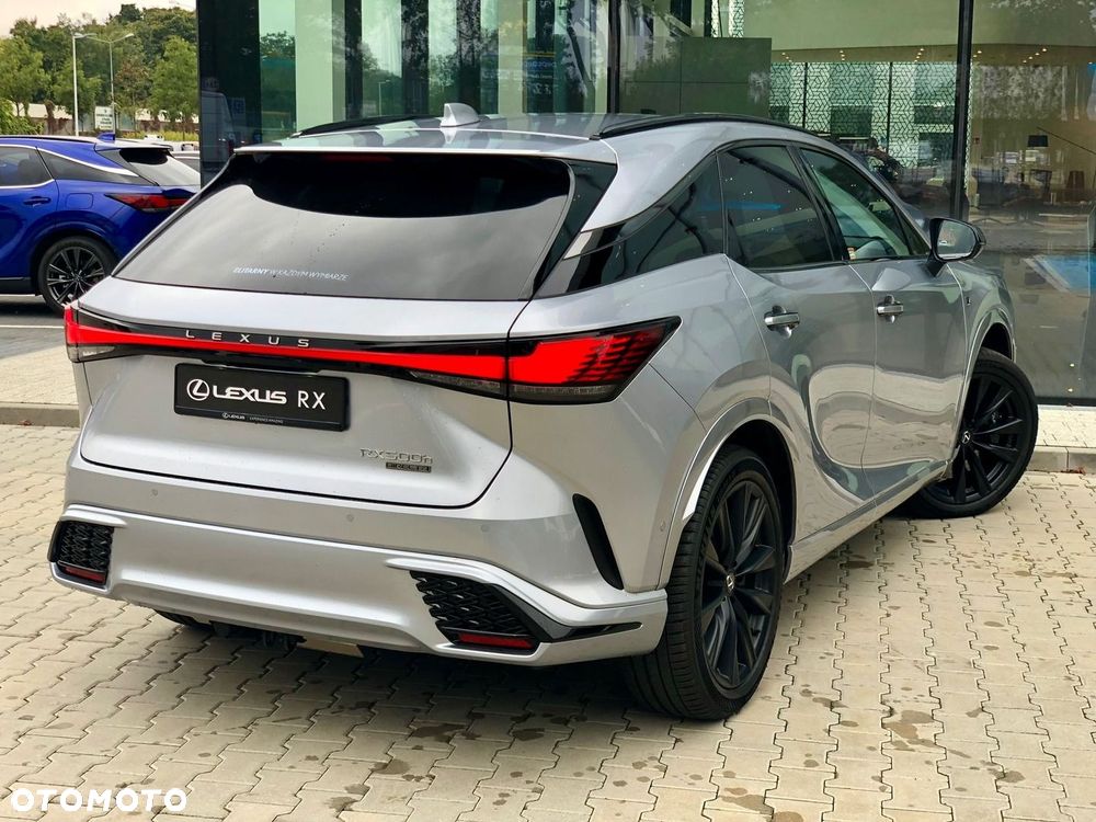 Lexus RX - 12