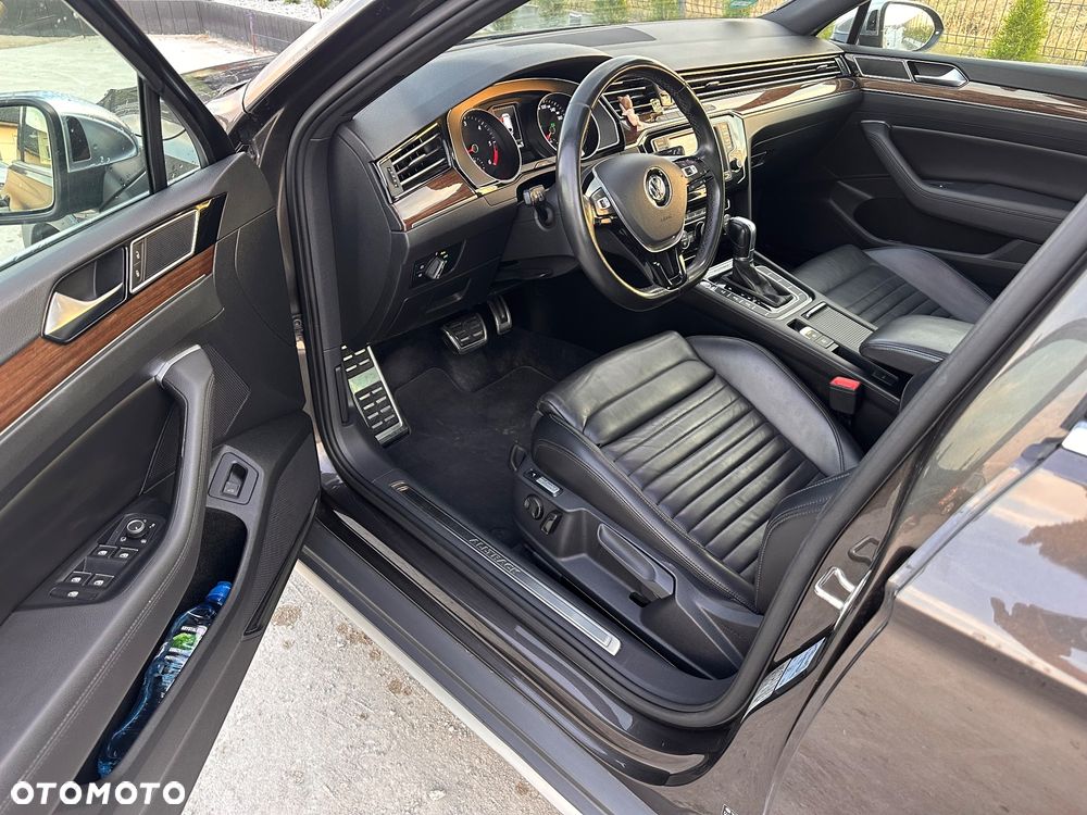 Volkswagen Passat Alltrack 2.0 TDI SCR 4Motion DSG - 13