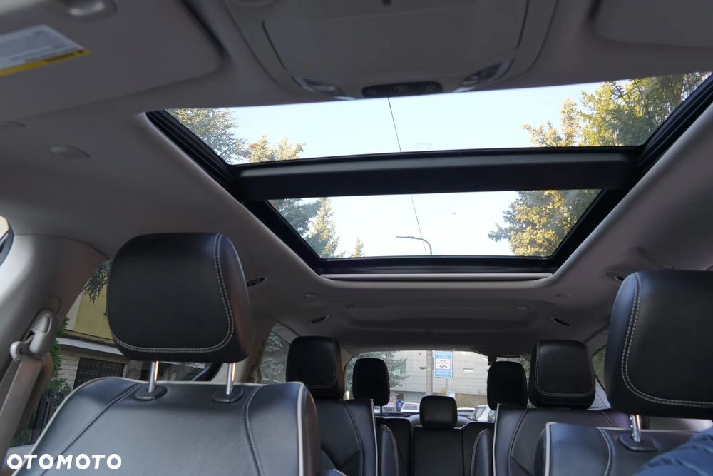 Chrysler Pacifica - 19