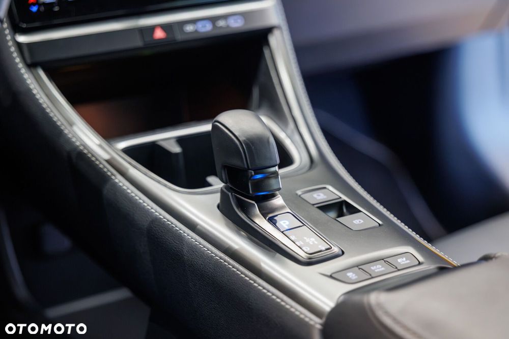 Lexus LBX 1.5 Hybrid Relax - 28