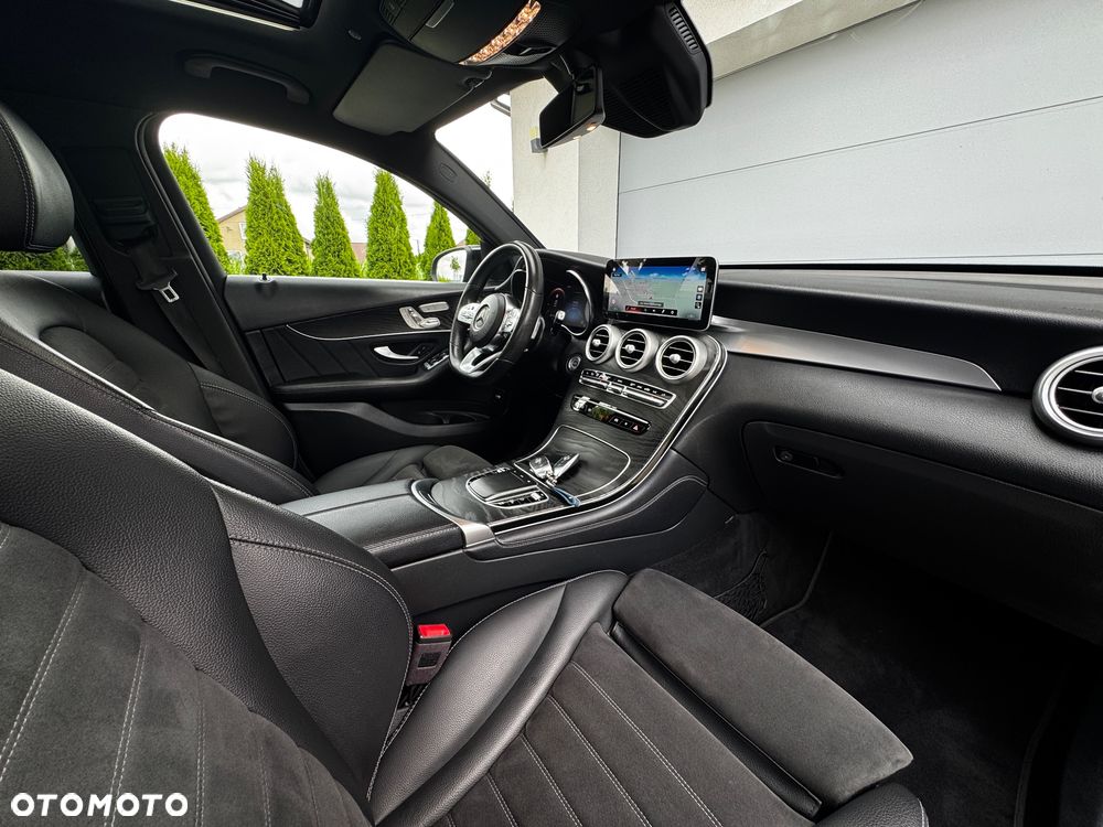 Mercedes-Benz GLC 220 d 4-Matic - 3