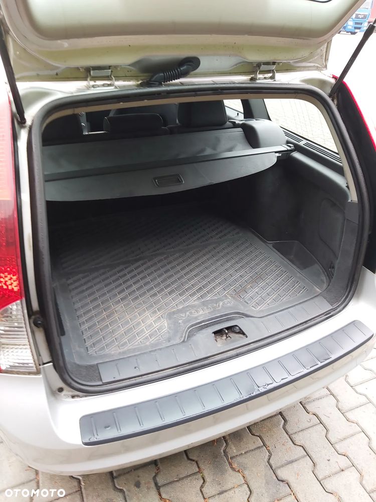 Volvo V50 1.6D DRIVe - 17