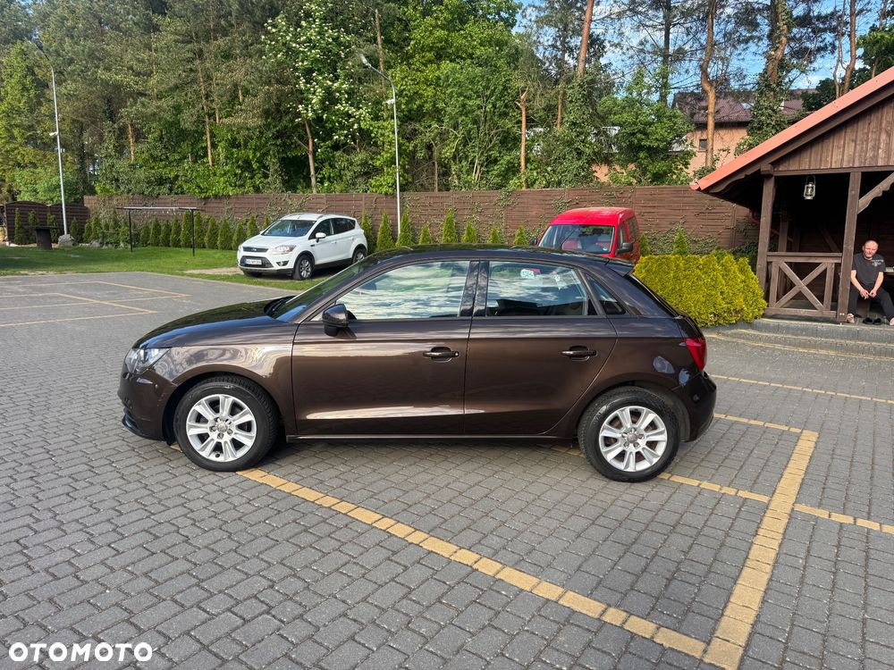 Audi A1 Sportback 1.6 TDI Ambition - 2
