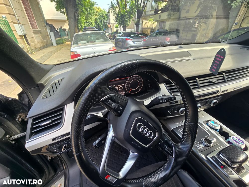 Audi Q7 - 9