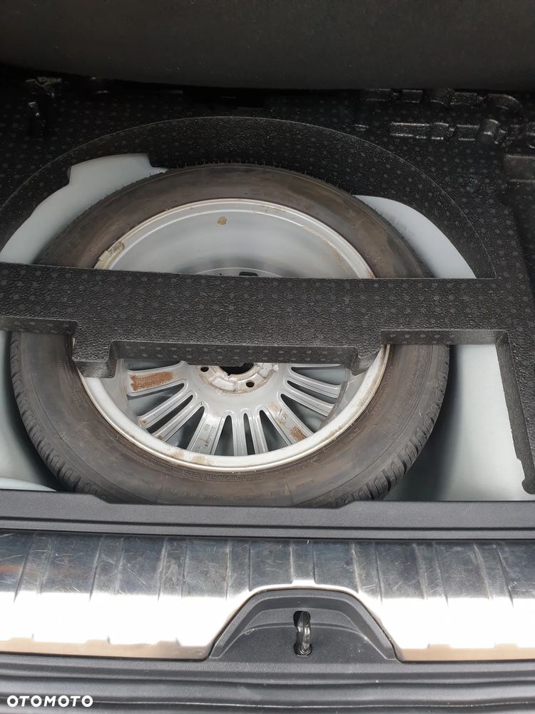 Peugeot 2008 PureTech 110 Stop&Start EAT6 Allure - 14