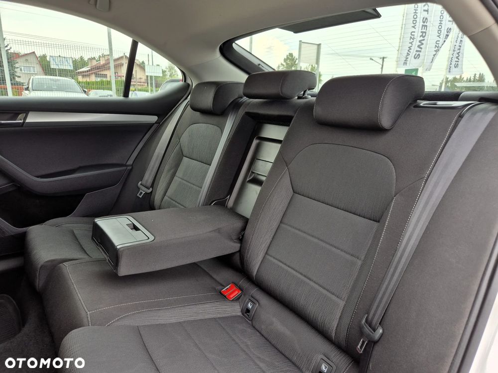 Skoda Superb 1.8 TSI Ambition - 16