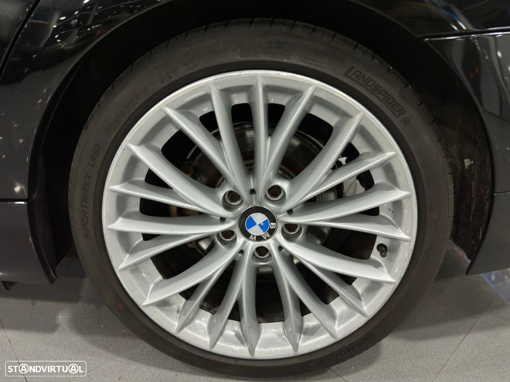 BMW 320 d xDrive DPF Aut. Edition Sport - 11