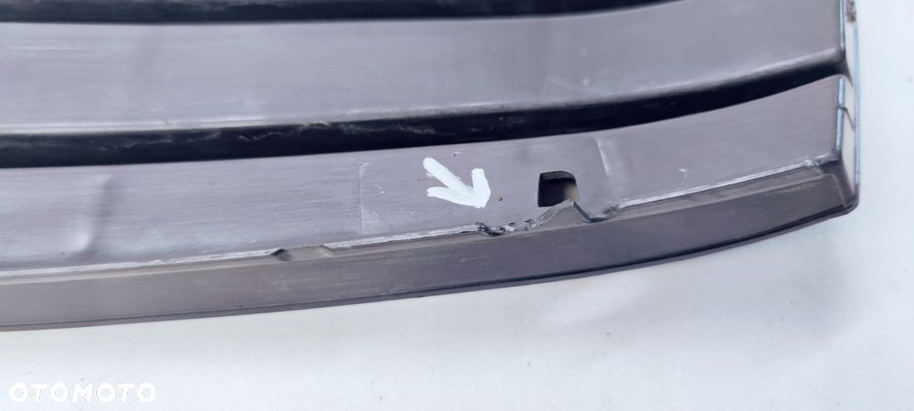 KRATKA ZDERZAKA PRAWA AUDI A4 B8 8KD807682 - 9