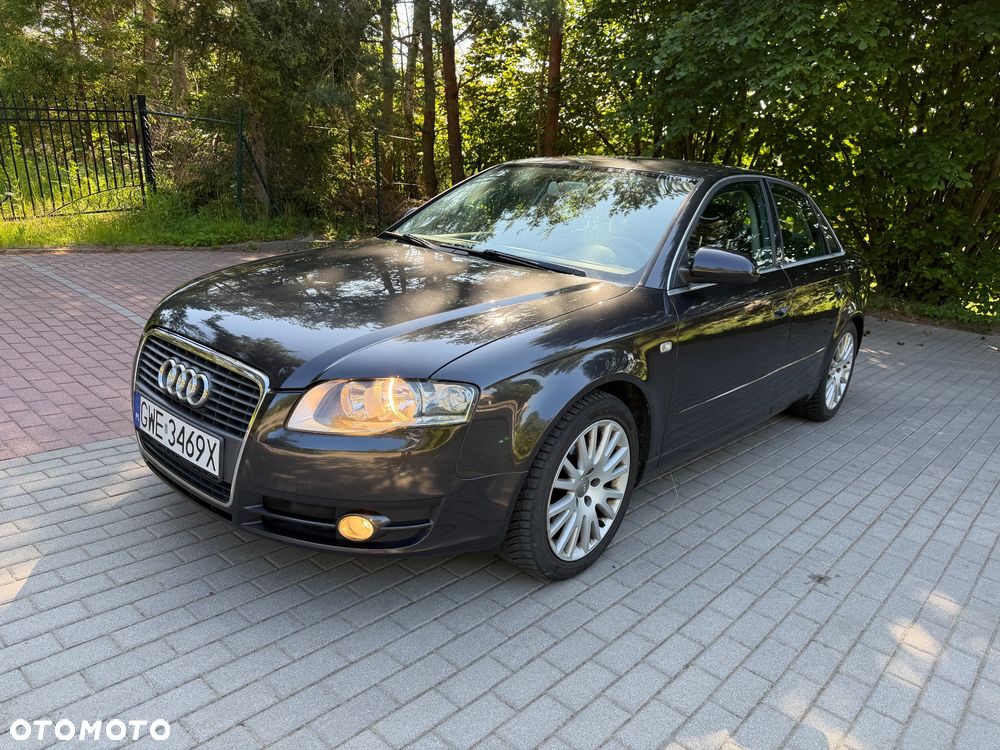 Audi A4 Limousine - 18