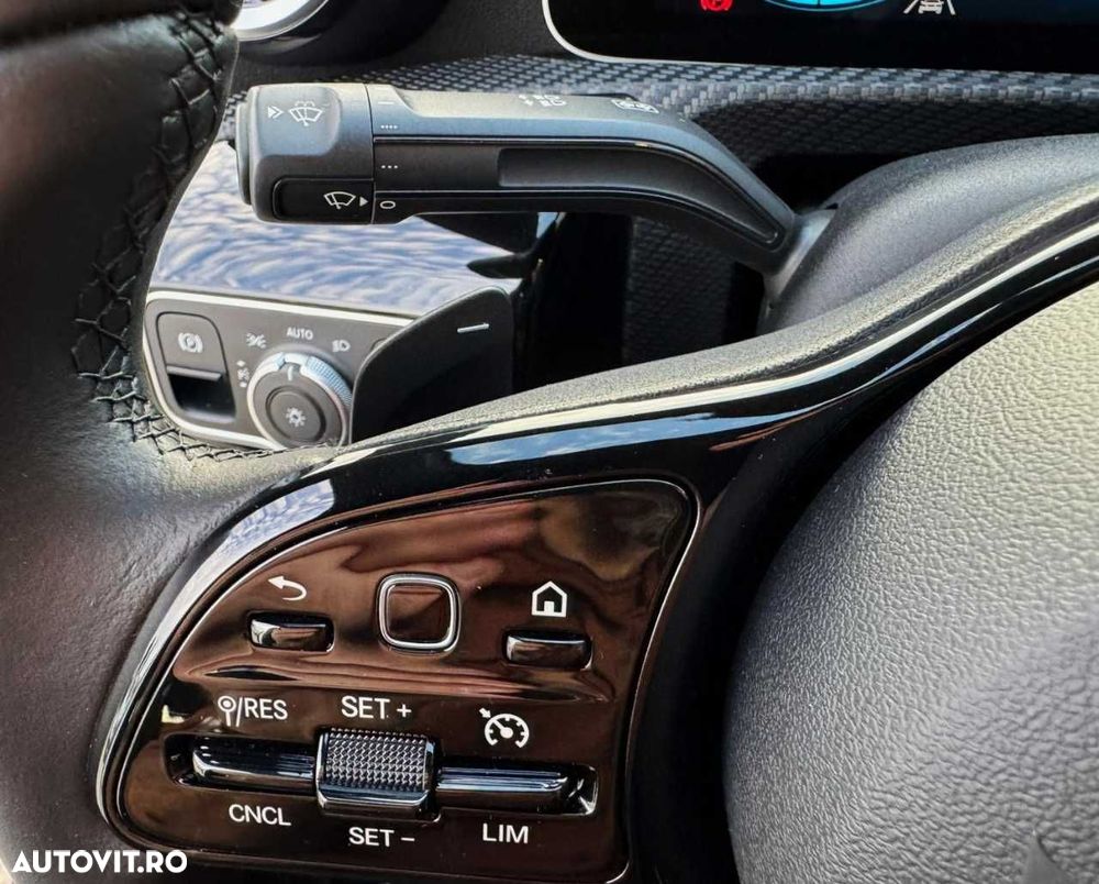 Mercedes-Benz A 180 d 7G-DCT - 23