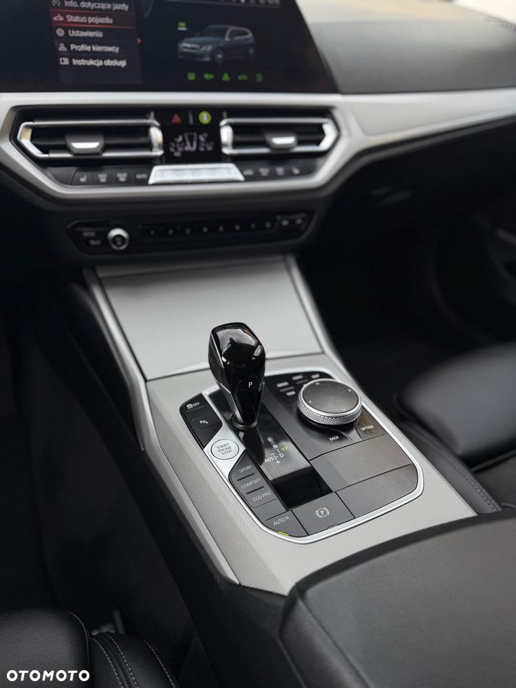 BMW Seria 3 - 29