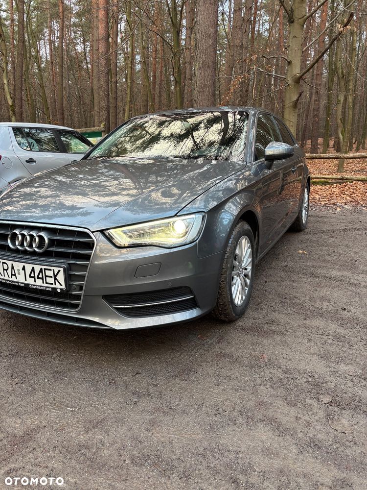 Audi A3 3-drzwiowe 1.8 TFSI Ambiente S tronic - 1