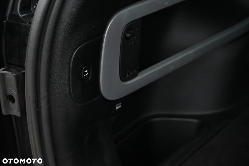 Jeep Cherokee 2.0 Multijet Active Drive II Automatik Limited - 19