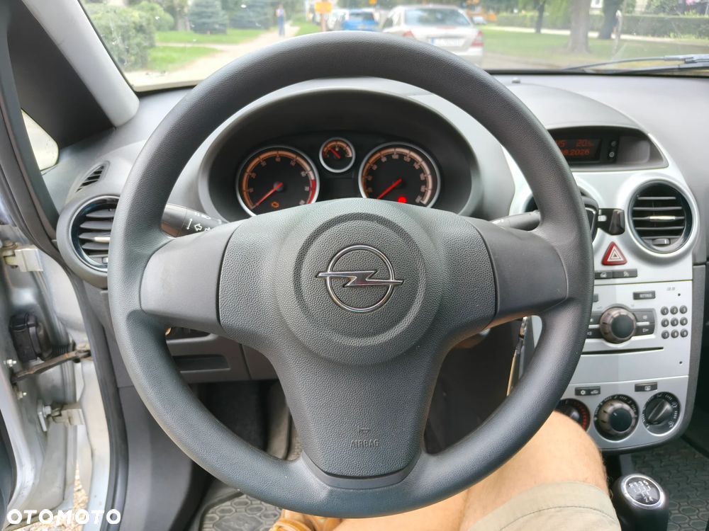 Opel Corsa 1.2 16V Enjoy - 5