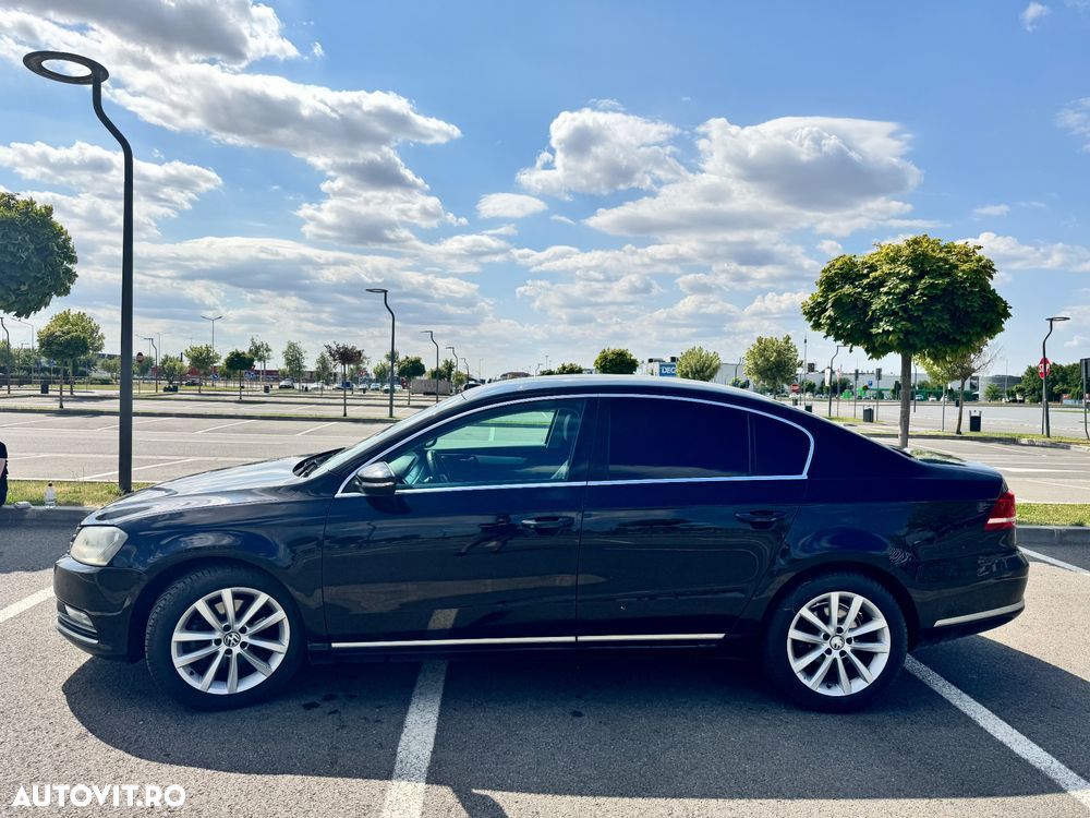 Volkswagen Passat 2.0 TDI DPF Blue TDI DSG Highline - 1