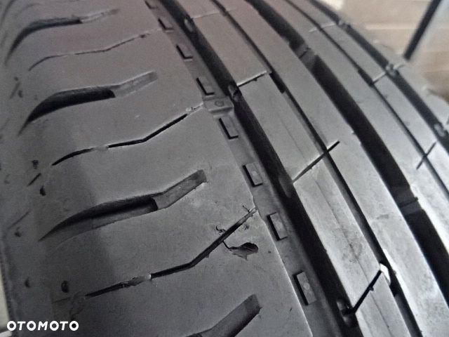 215/65/R15C 104/102T NOKIAN HAKKA C2 - 4