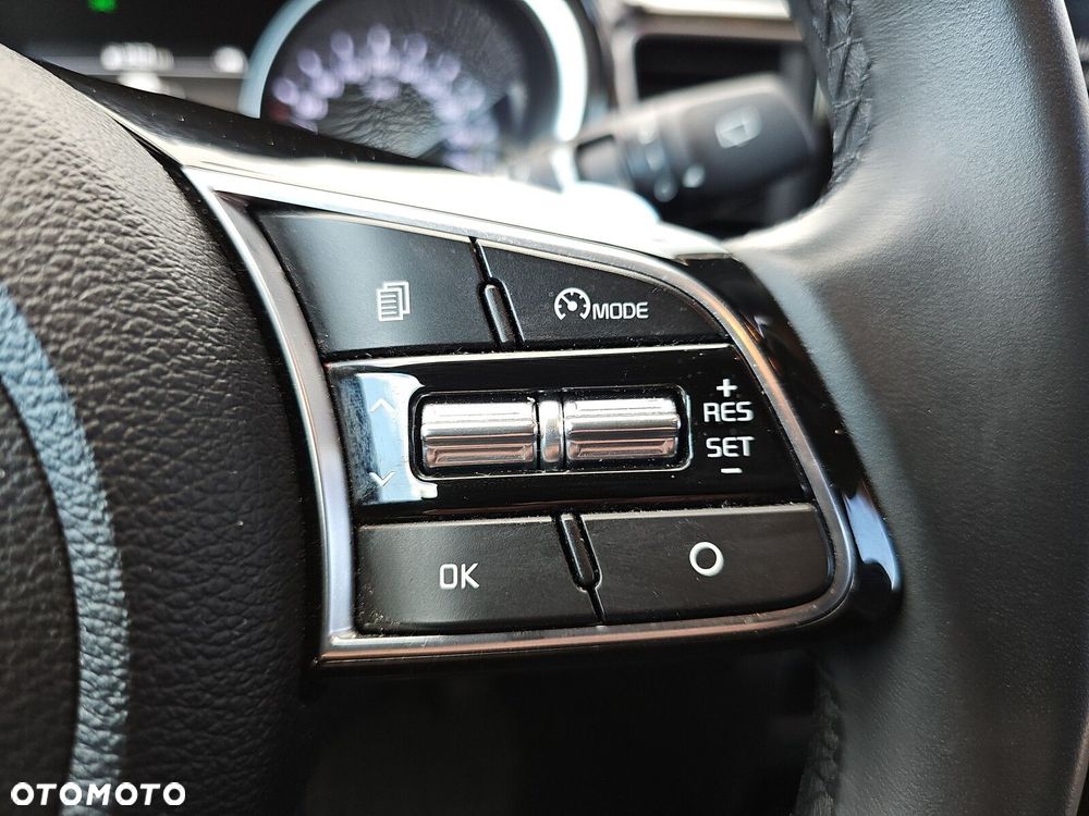 Kia XCeed - 23
