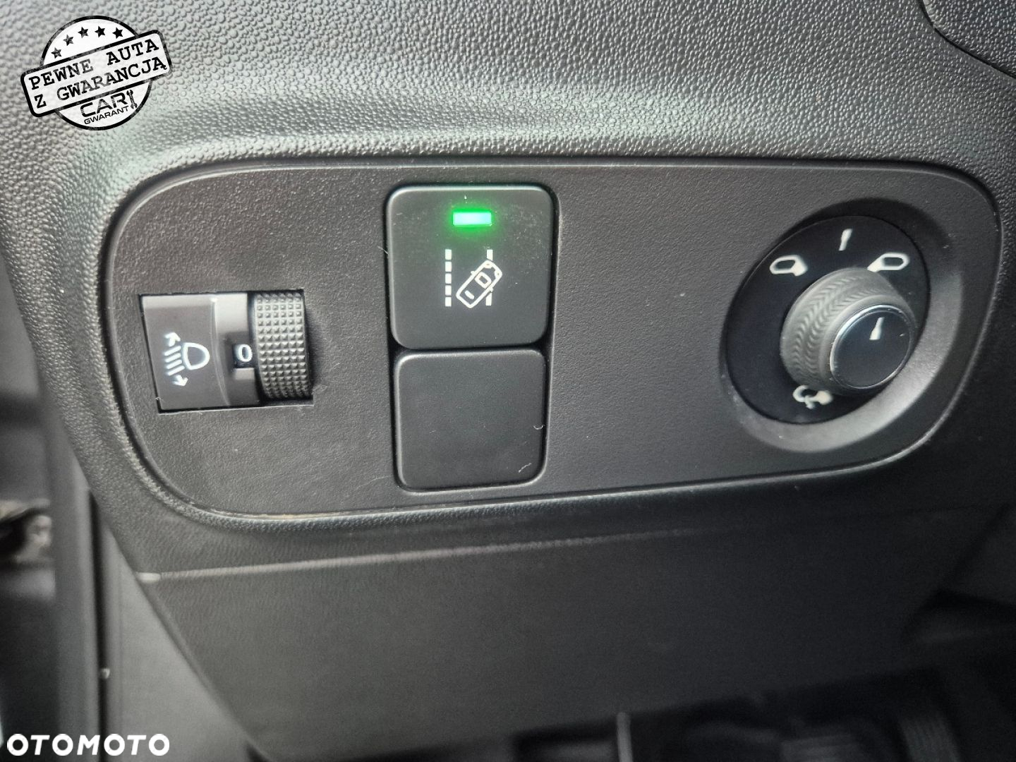 Citroën C3 1.2 PureTech Shine - 19