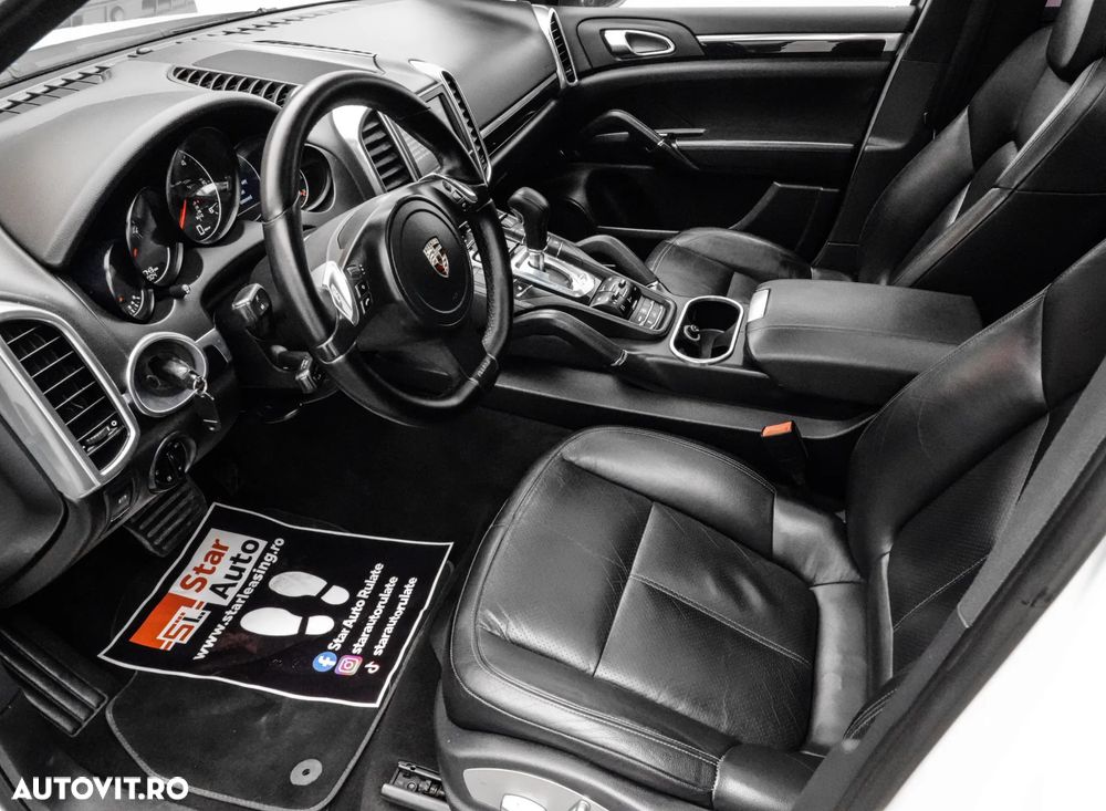 Porsche Cayenne - 13