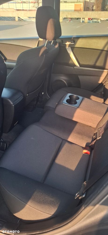 Mazda 3 1.6 Navi + - 10