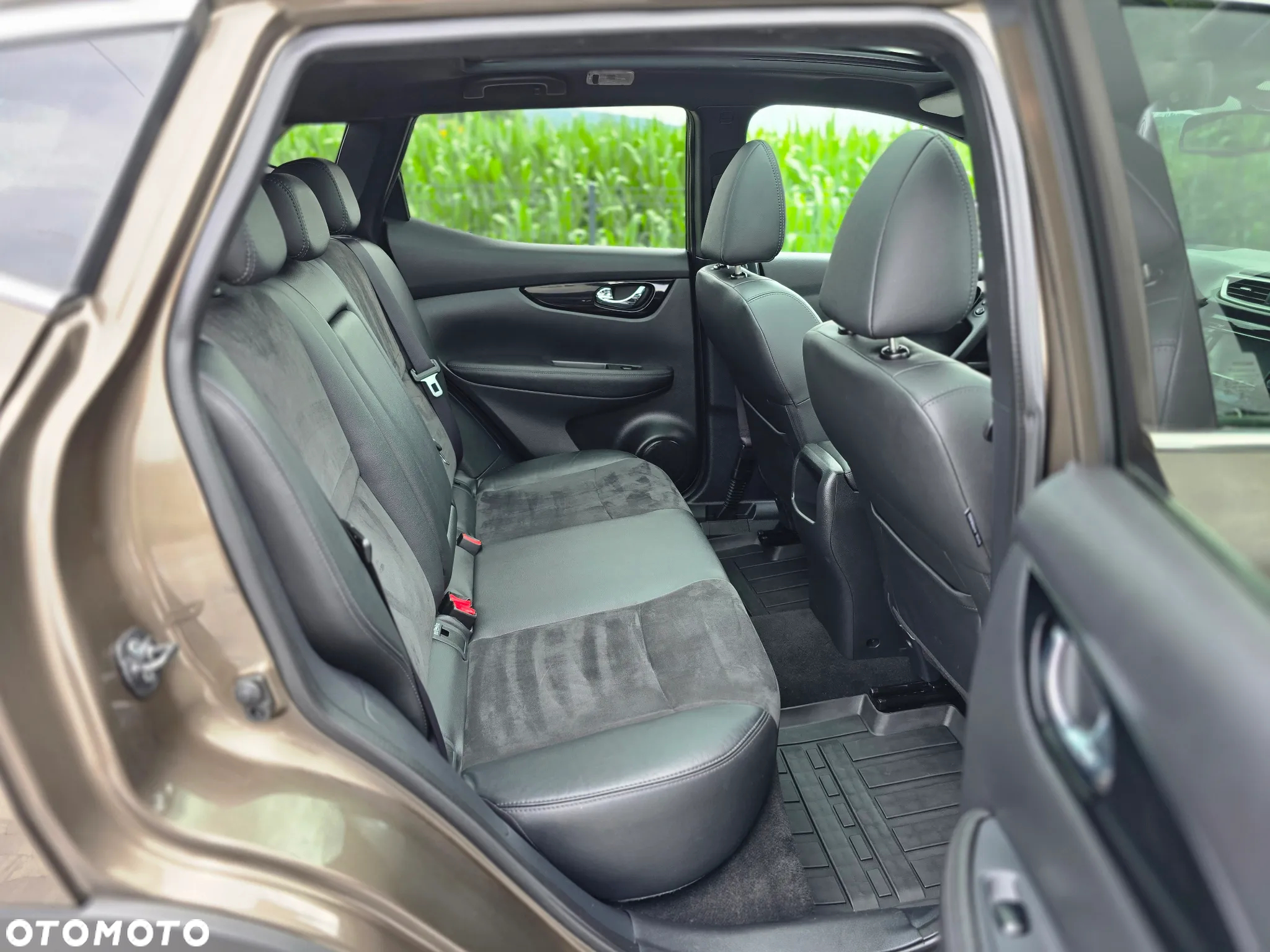 Nissan Qashqai 1.6 DIG-T N-Vision - 21