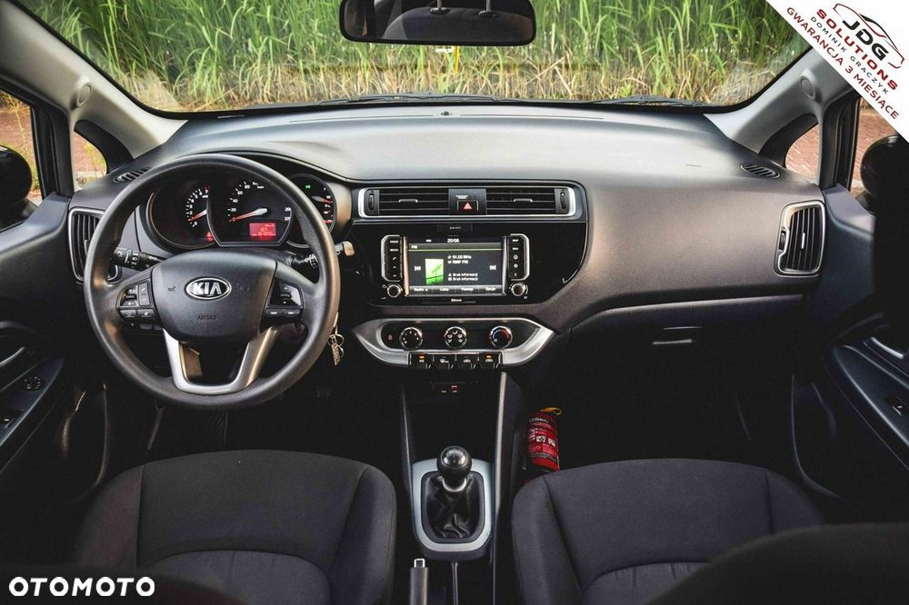 Kia Rio 1.2 Dream Team Edition - 27