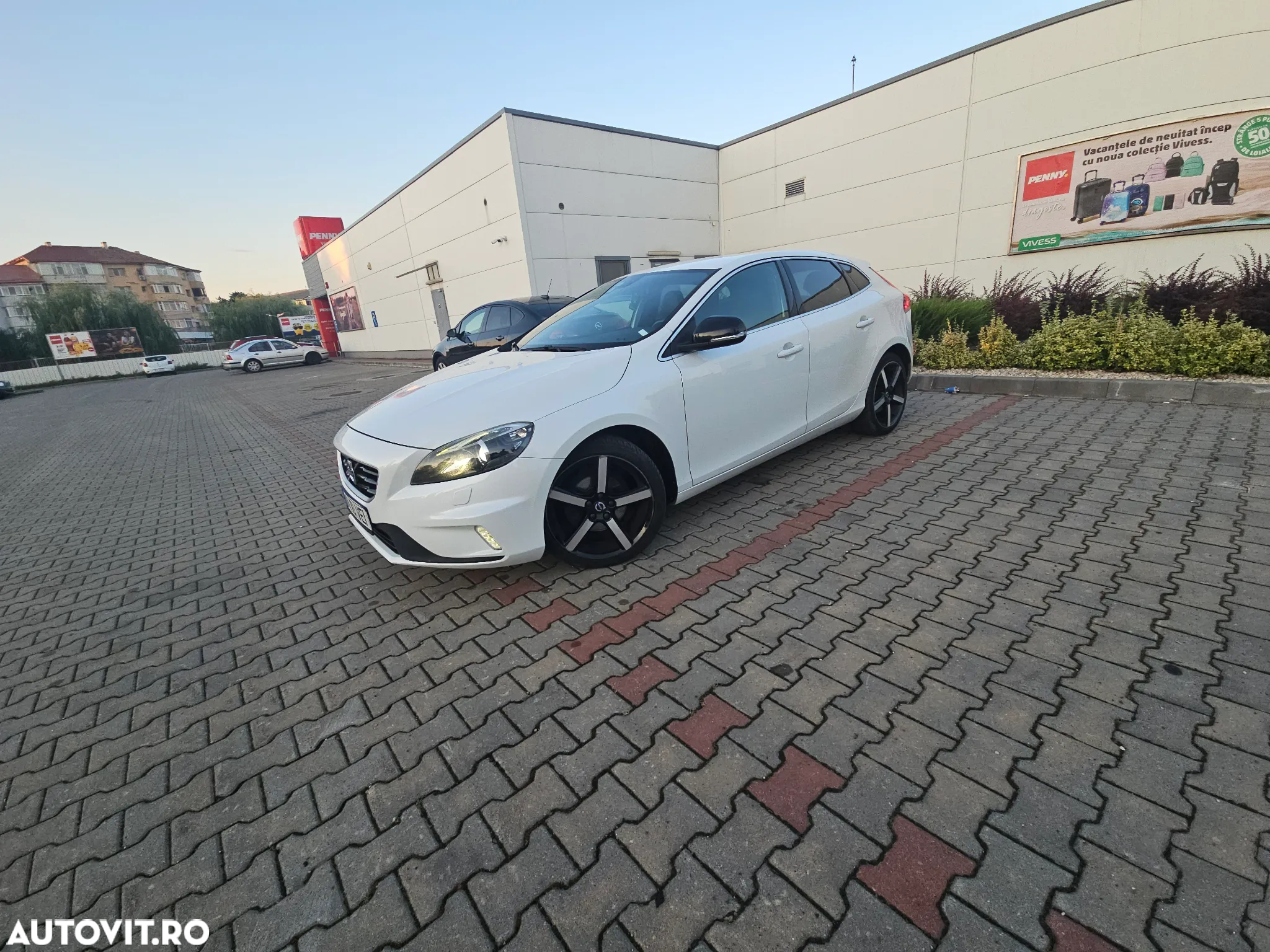 Volvo V40 D2 RDesign - 14
