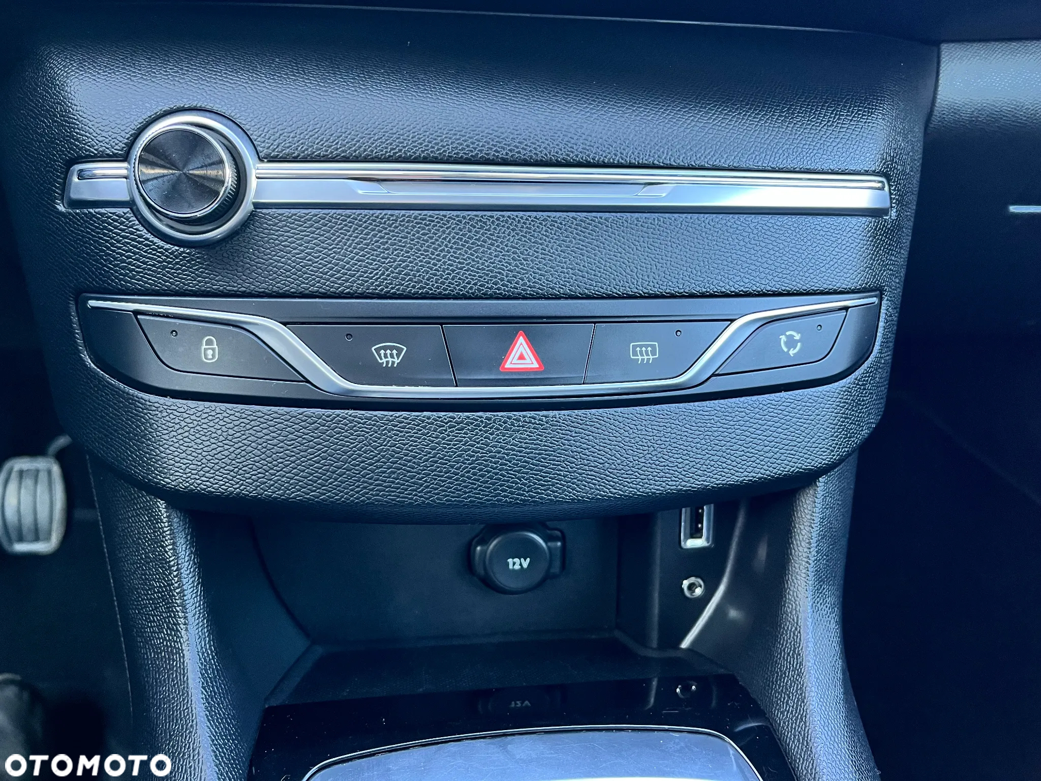 Peugeot 308 SW 1.6 BlueHDi Access S&S - 20