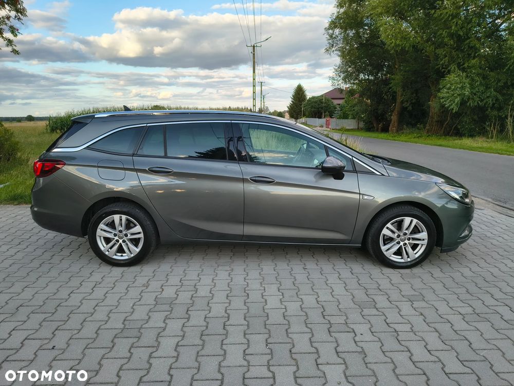 Opel Astra 1.6 D (CDTI) Automatik Edition - 4