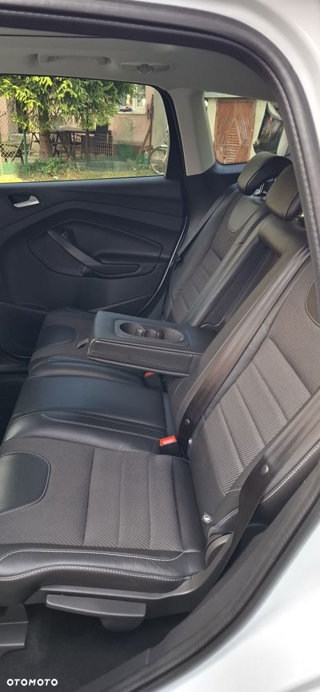 Ford Kuga - 7