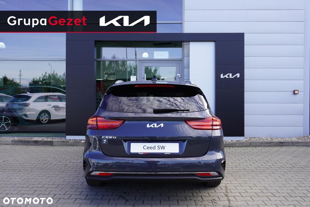 Kia Ceed - 3