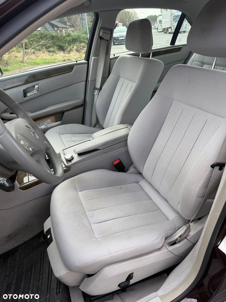 Mercedes-Benz Klasa E 220 CDI BlueEff Elegance - 11