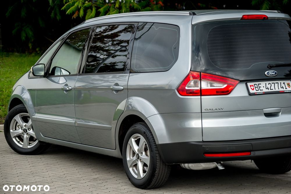 Ford Galaxy 2.0 FF Ghia - 8