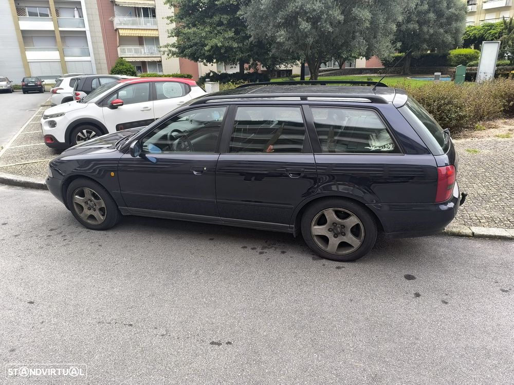 Audi A4 Avant 1.9 TDI Attraction - 5