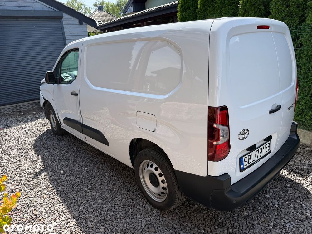 Toyota ProAce Kombi D-4D Medium 2,6t - 5