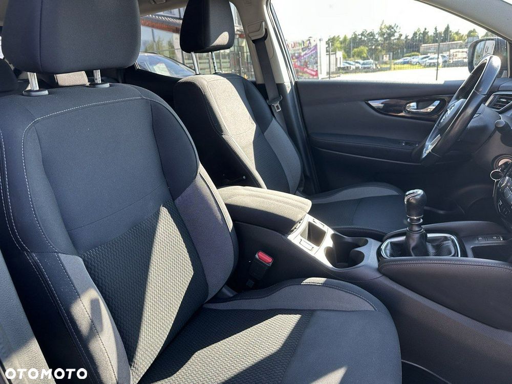 Nissan Qashqai 1.5 dCi N-Connecta - 13