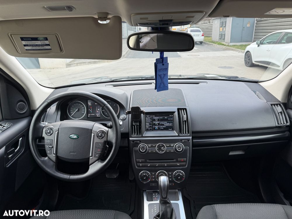 Land Rover Freelander 2.2 SD4 SE - 9
