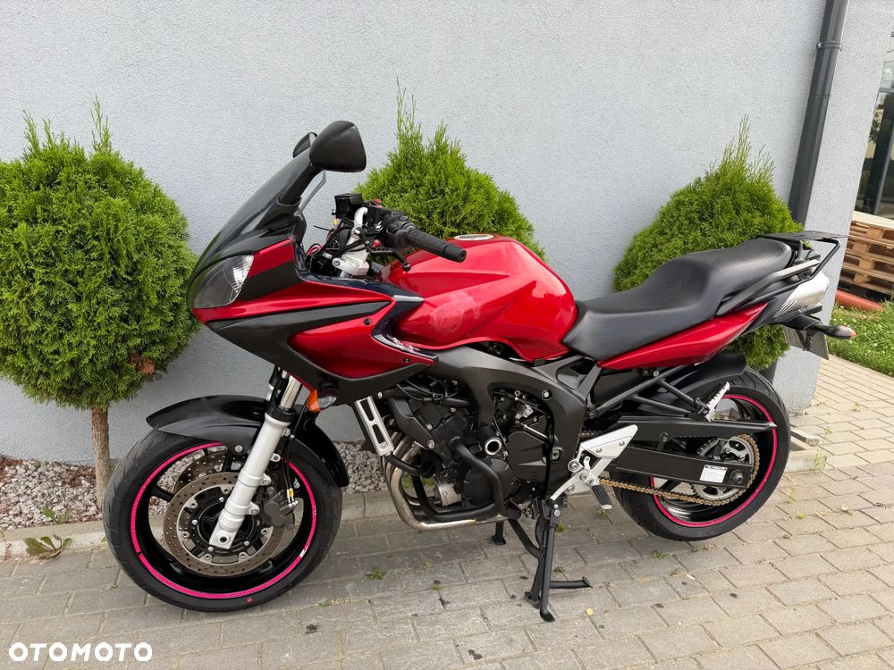 Yamaha FZ - 6