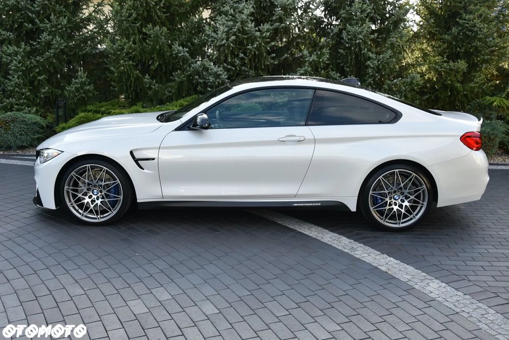 BMW M4 - 6