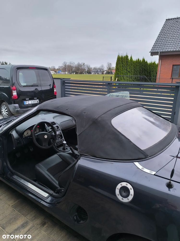 Rover MG - 8