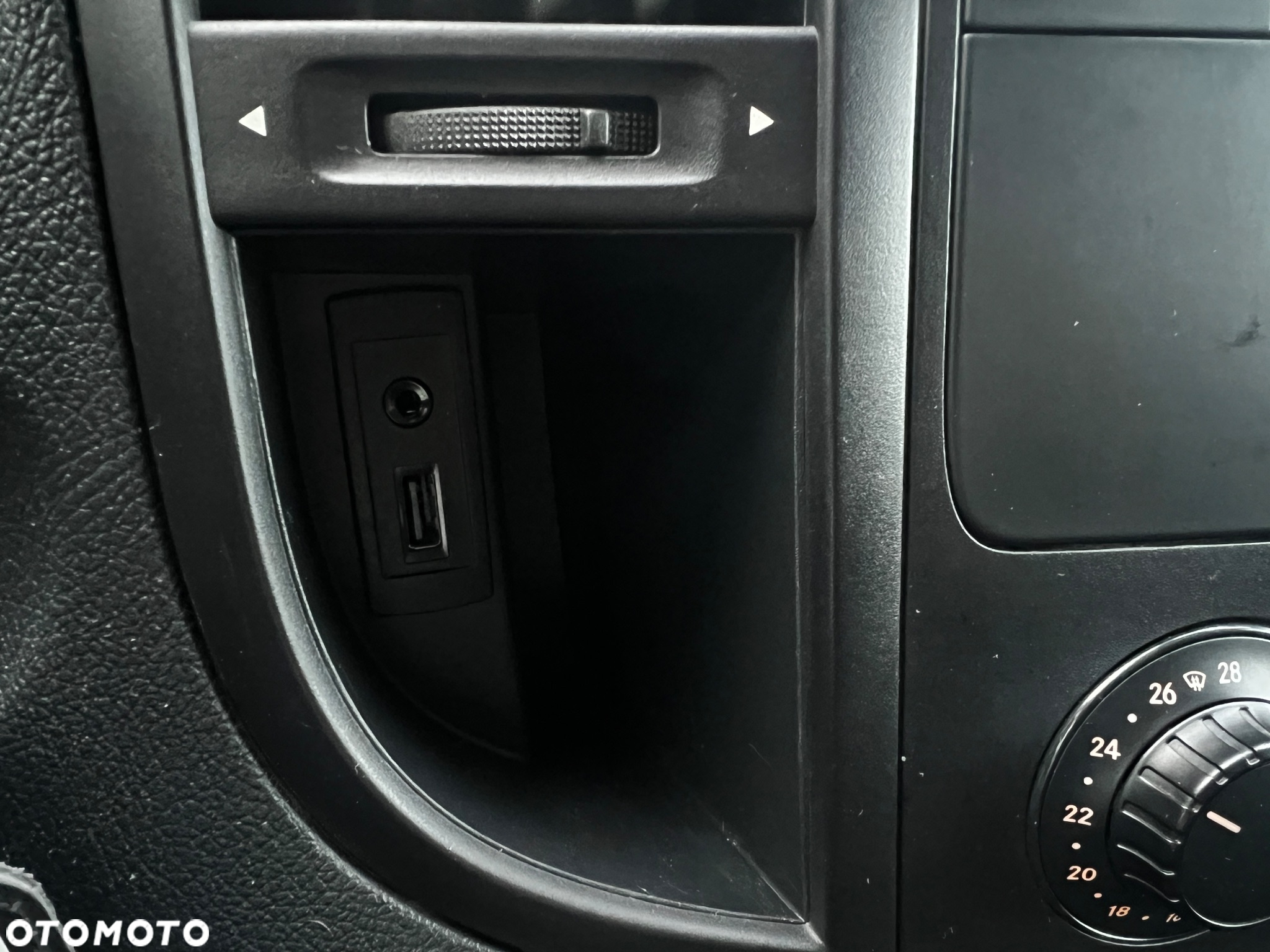 Mercedes-Benz VITO 109 - 30