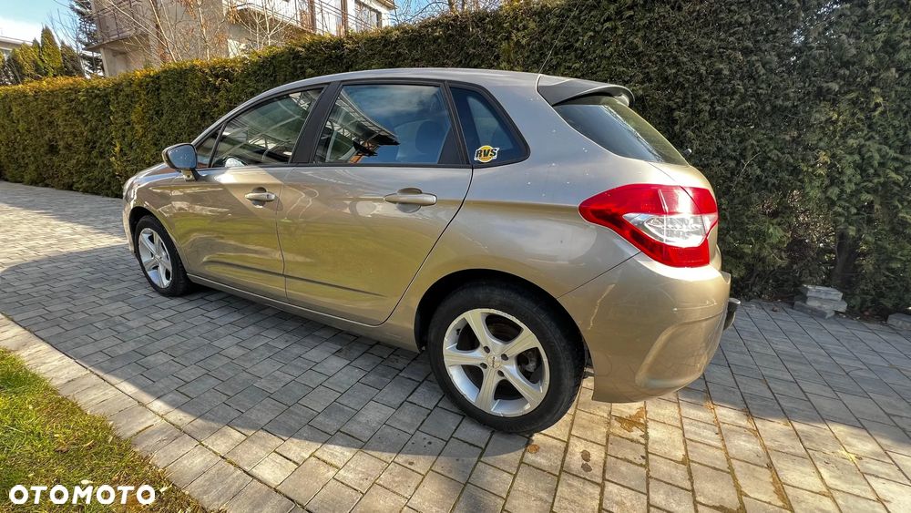 Citroën C4 VTi 120 Business Class - 3