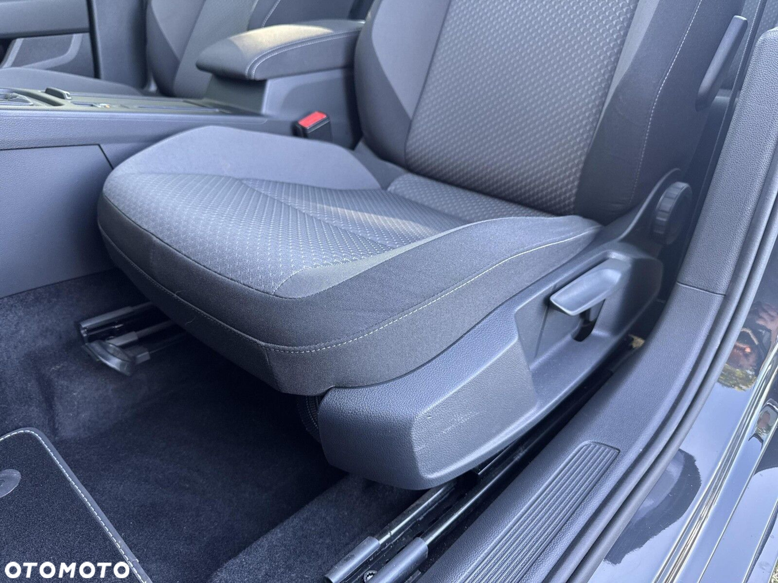 Volkswagen Passat 2.0 TDI EVO Essence - 12