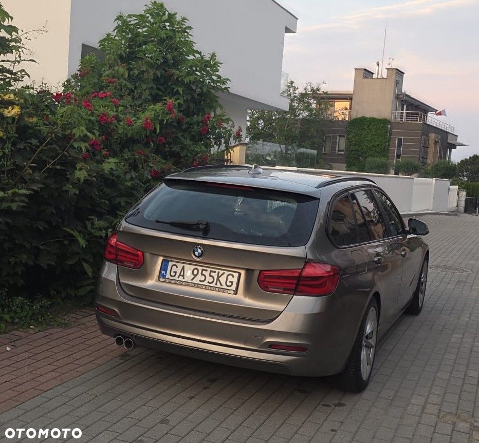 BMW Seria 3 318d - 2