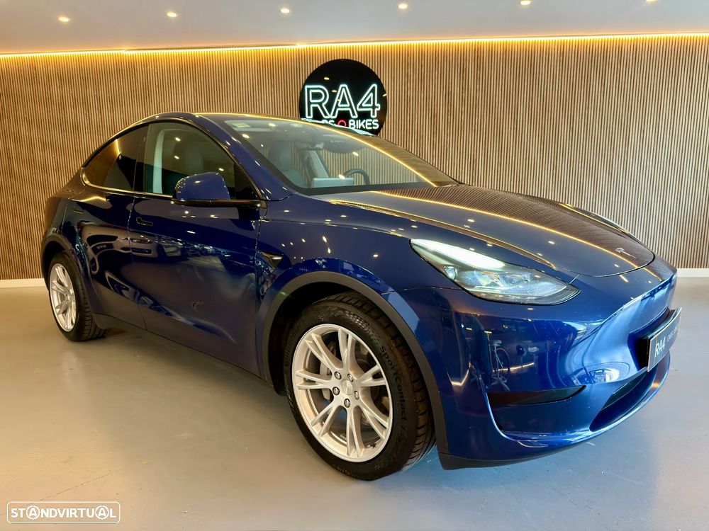 Tesla Model Y Tração Traseira - 2