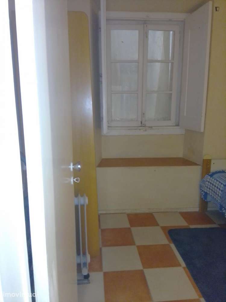 Quarto - localizado em Avenida da Liberdade Lisbon - Grande imagem: 2/13