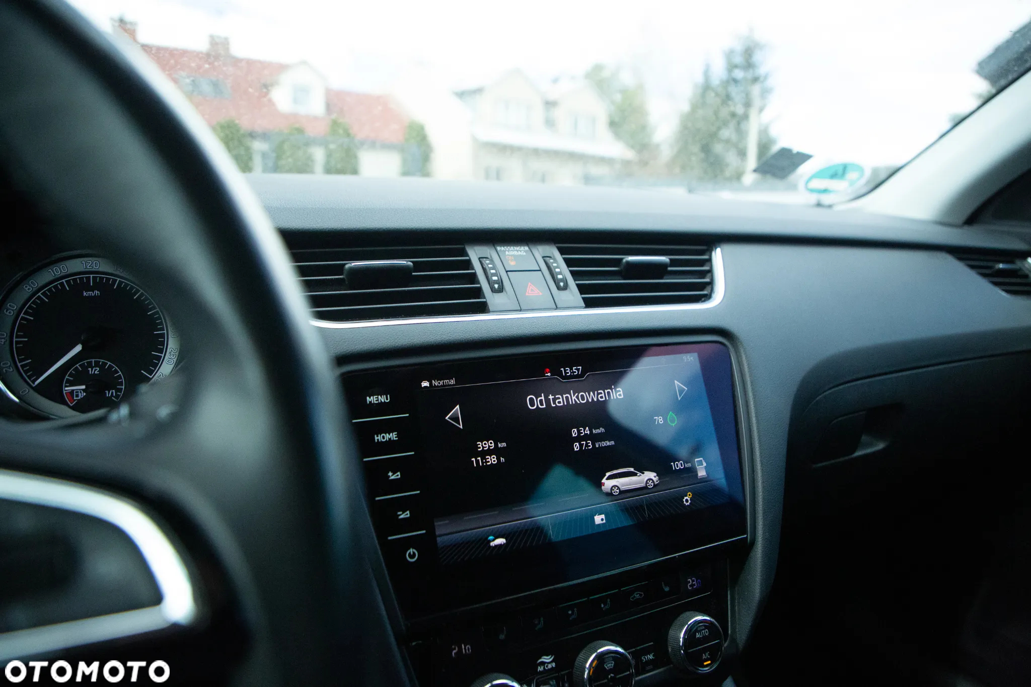 Skoda Octavia 2.0 TDI Ambition DSG - 22