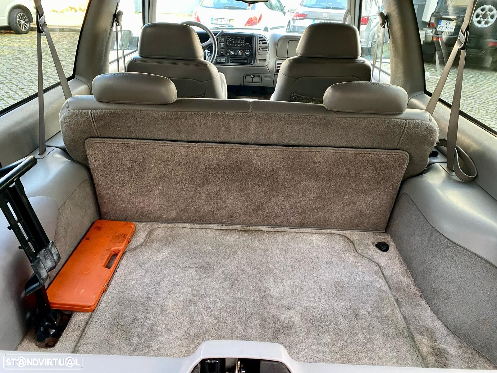 Chevrolet Tahoe - 33