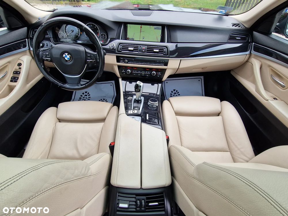 BMW Seria 5 520d xDrive - 9